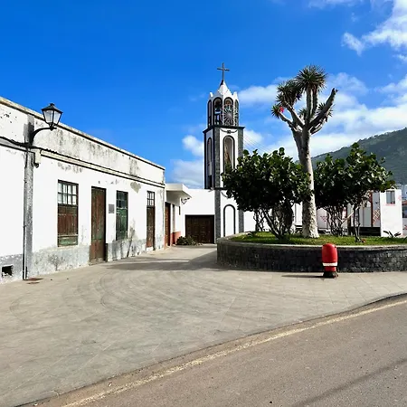 Casa Estrada Coastal Haven Ferienhaus