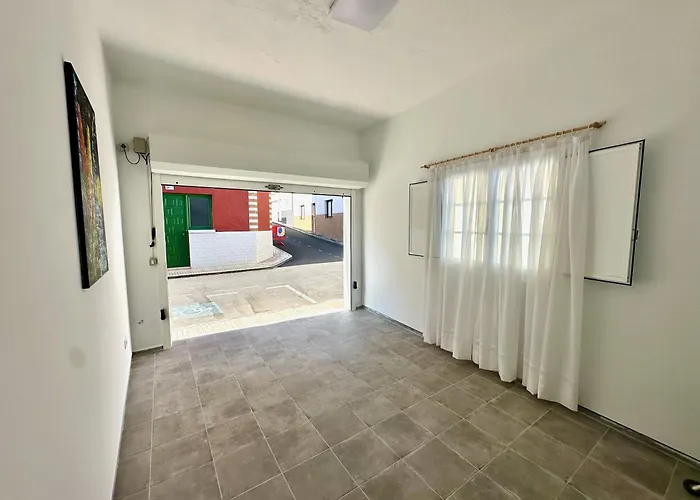 Casa Estrada Coastal Haven *