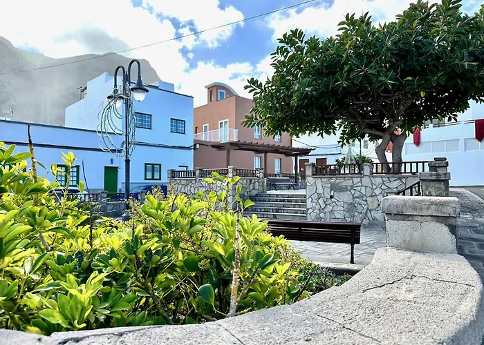 Casa Estrada Coastal Haven *