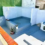 Casa Estrada Coastal Haven * Caleta de Interian