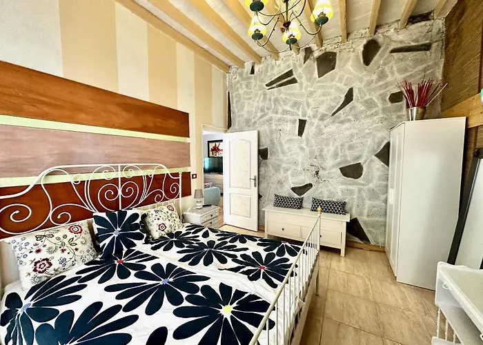 Casa Estrada Coastal Haven